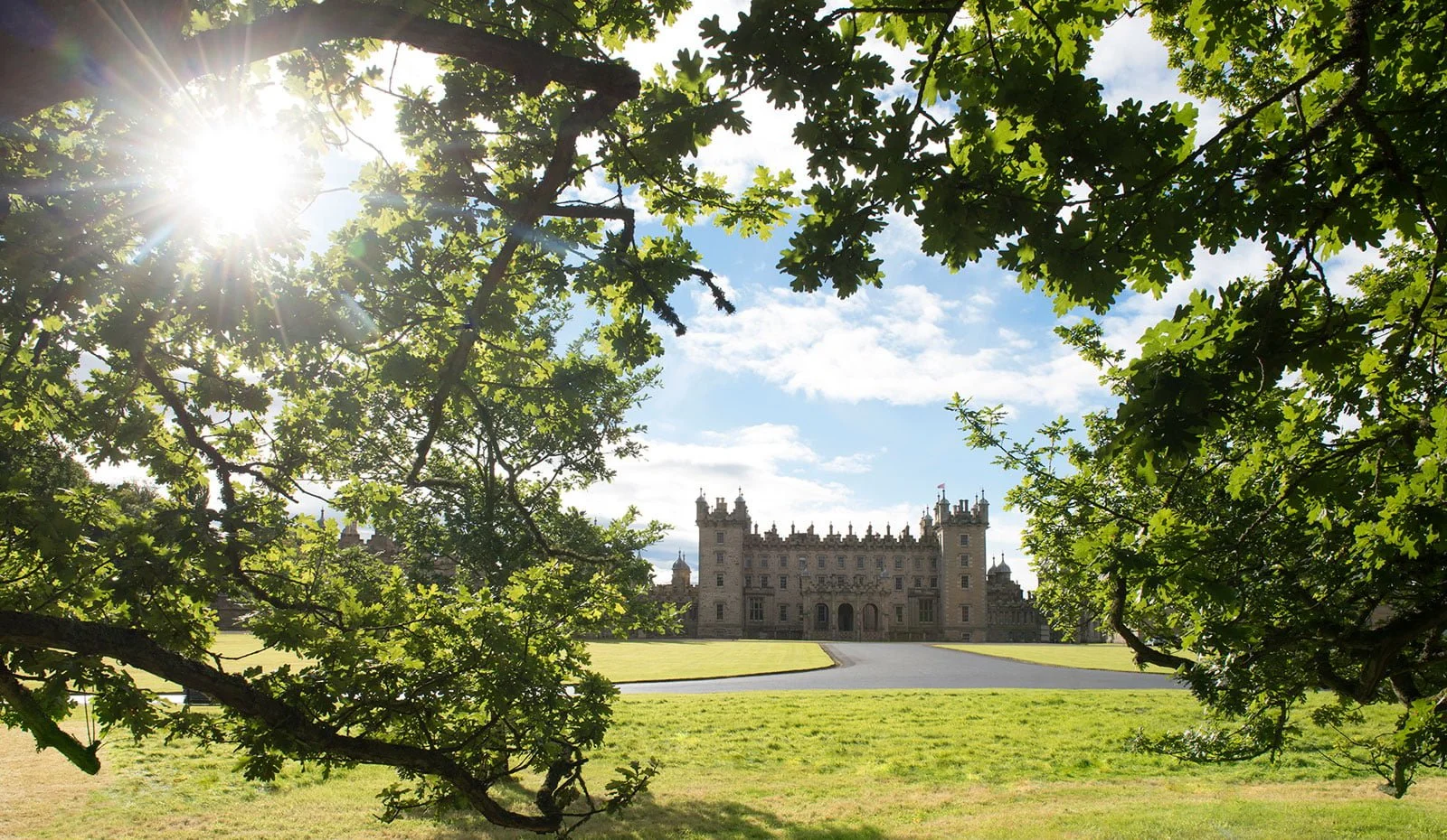 Visit Floors Castle With MyHotlelBreak