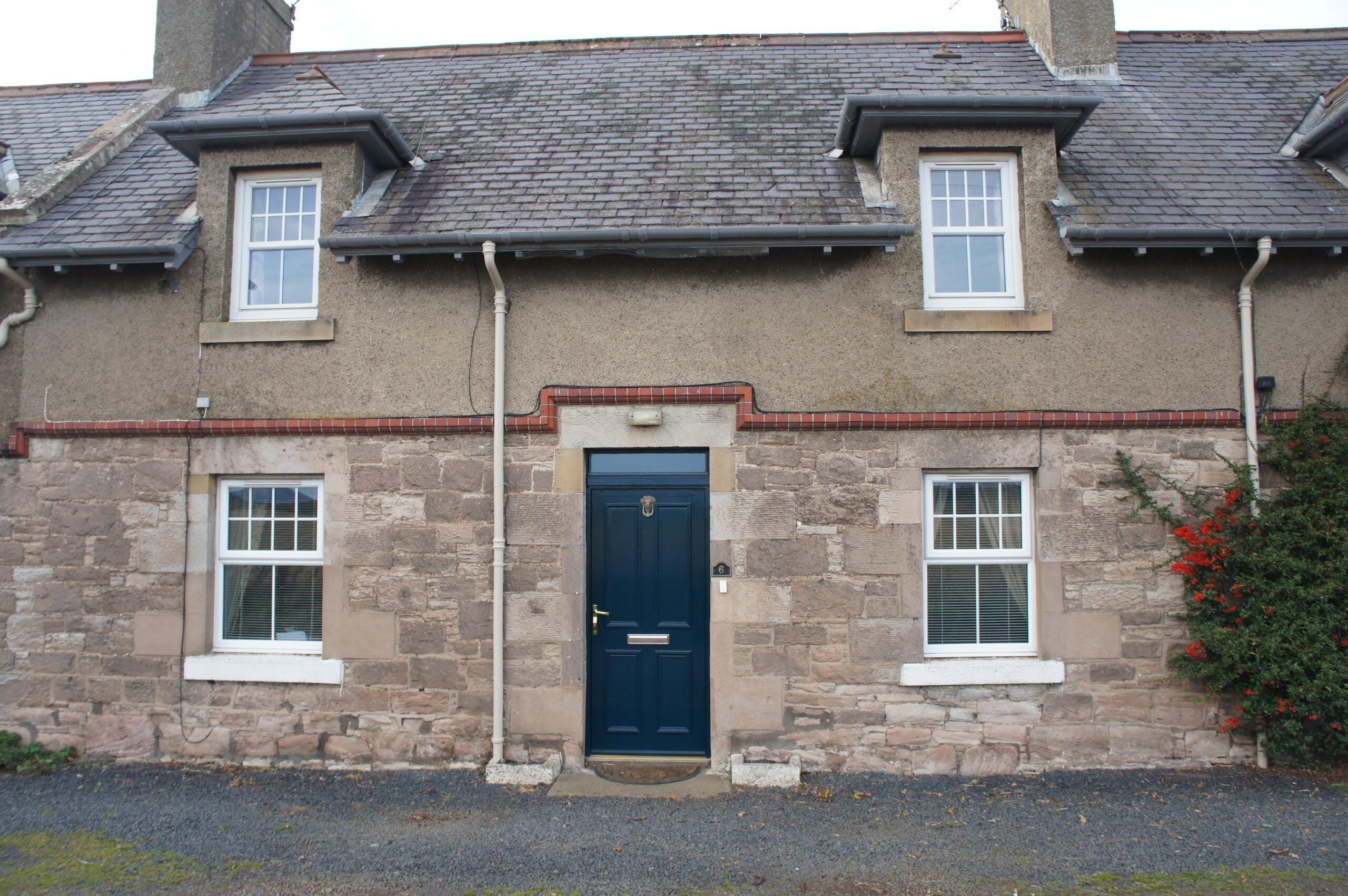 6 Roxburgh Barns Farm Cottage