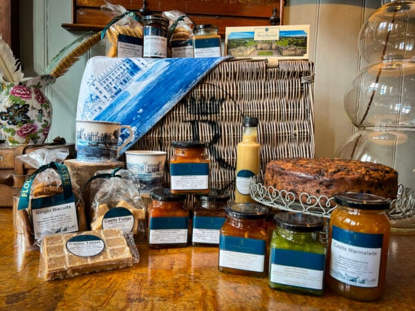 Roxburghe  Luxury Hamper